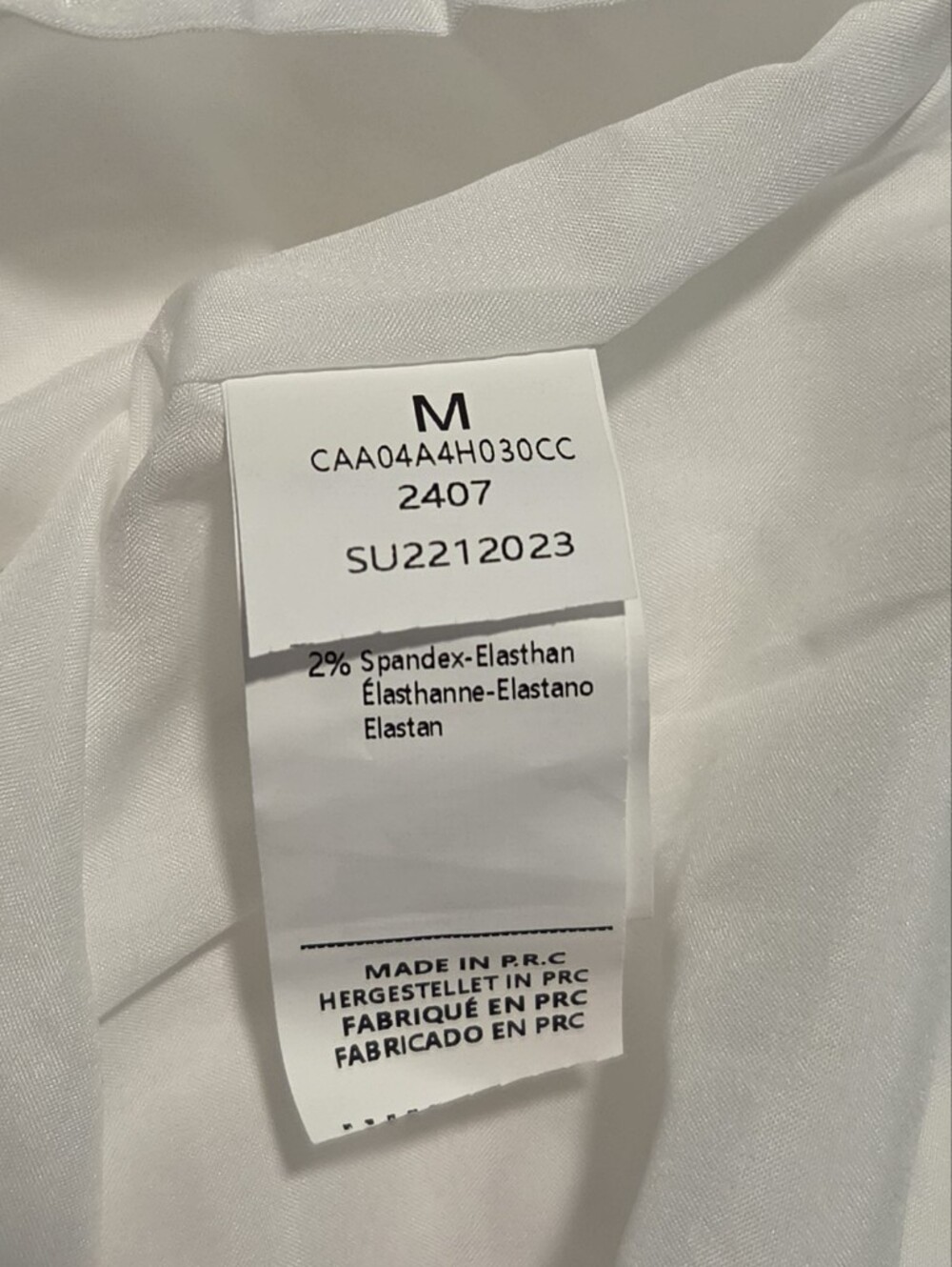 Sleeveless Halterneck White Blouse - Picture 4 of 7